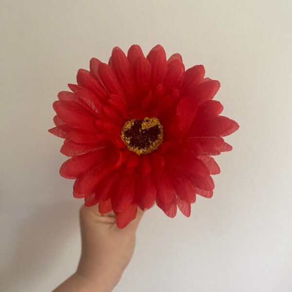 Red Sophie Daisy
